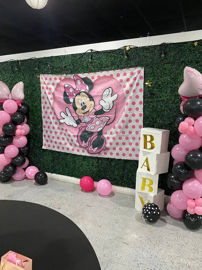 Baby showers & kids' parties